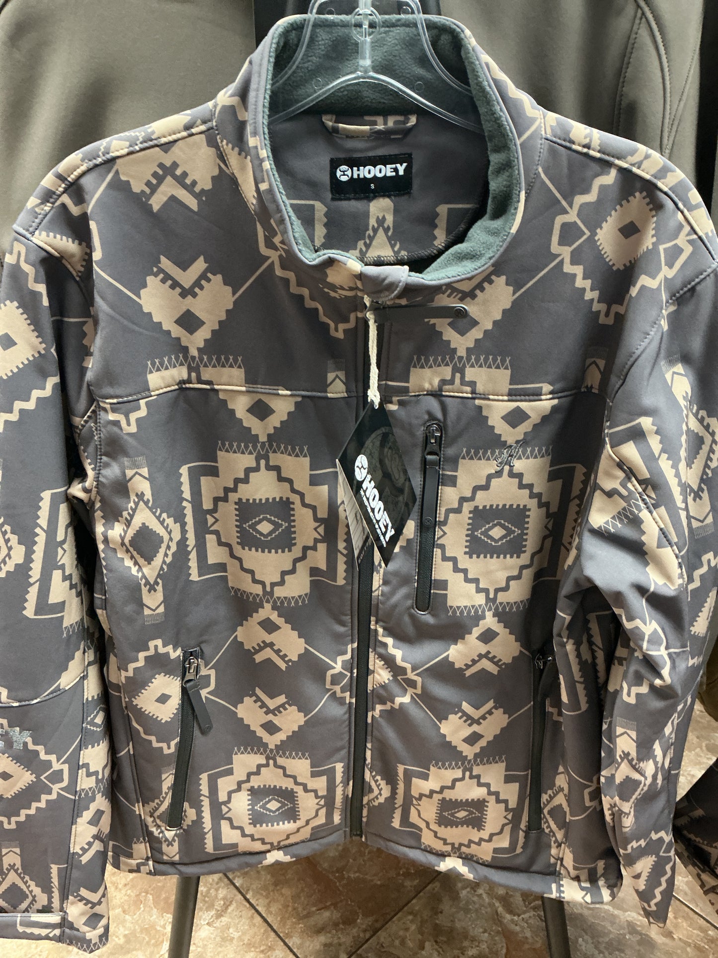 Hooey light grey Aztec print