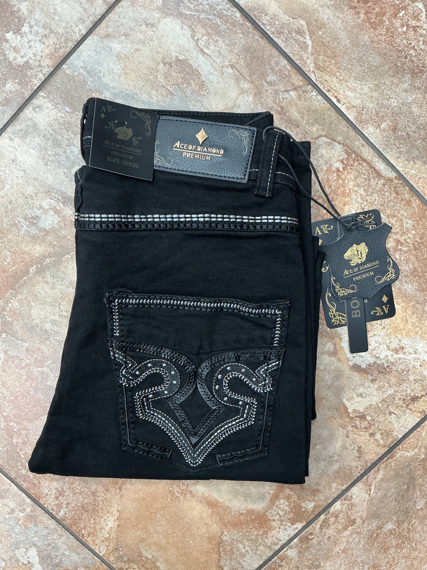 Ace of Diamond black, black stitching