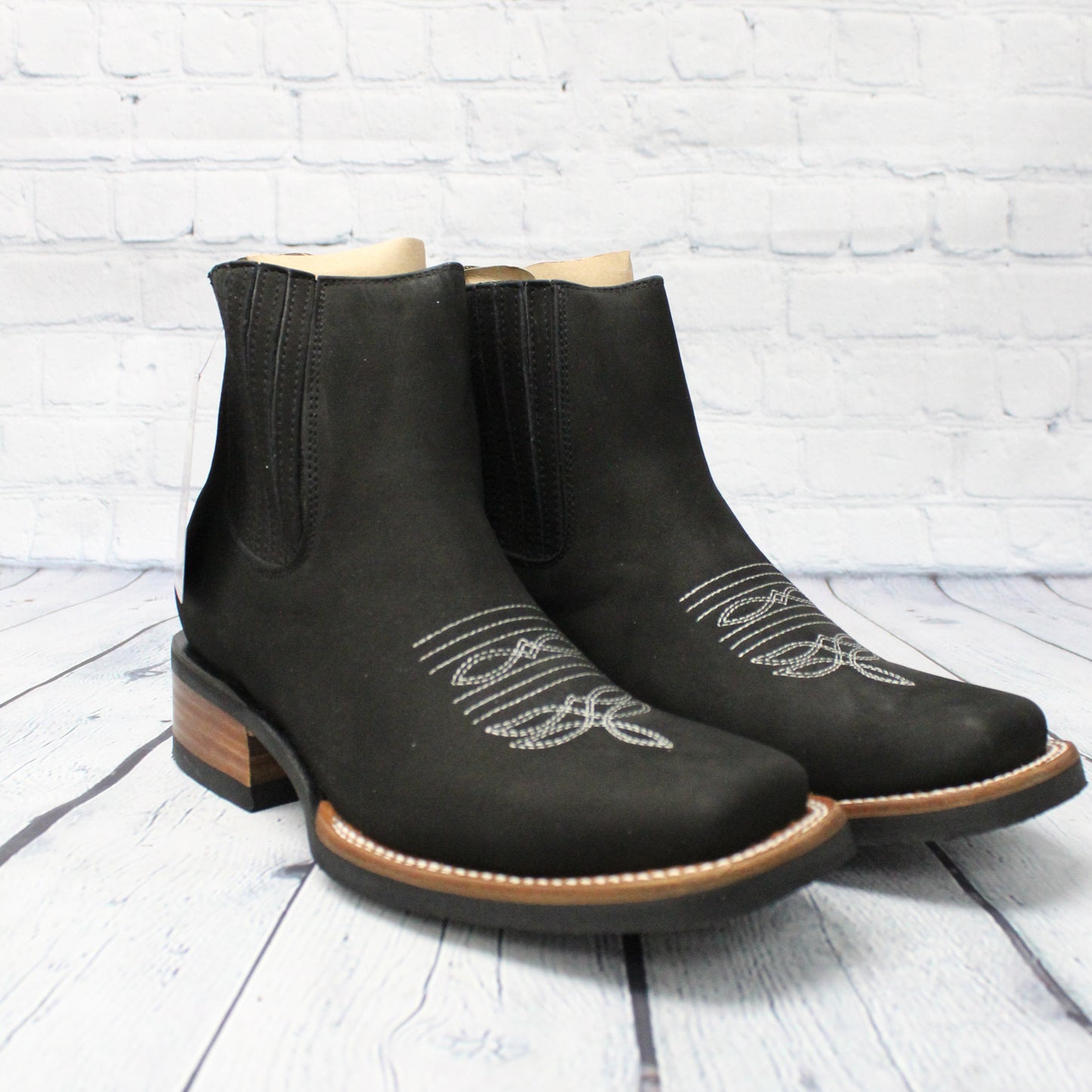 La Sierra Botin Ankle Boots