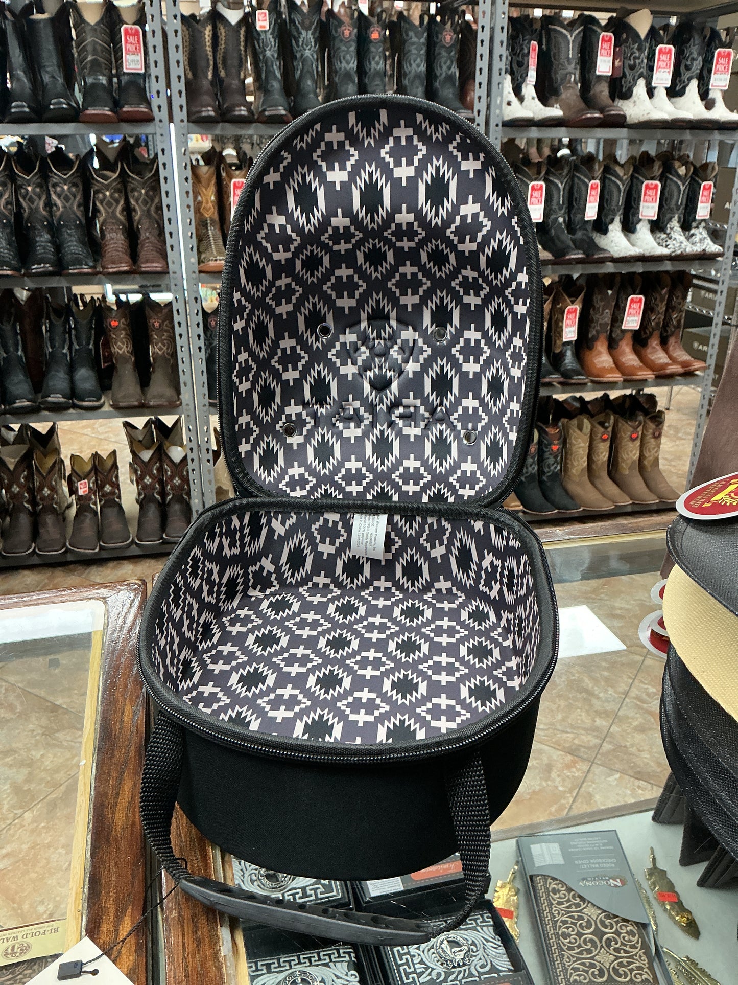 Ariat Black Hat Carrier