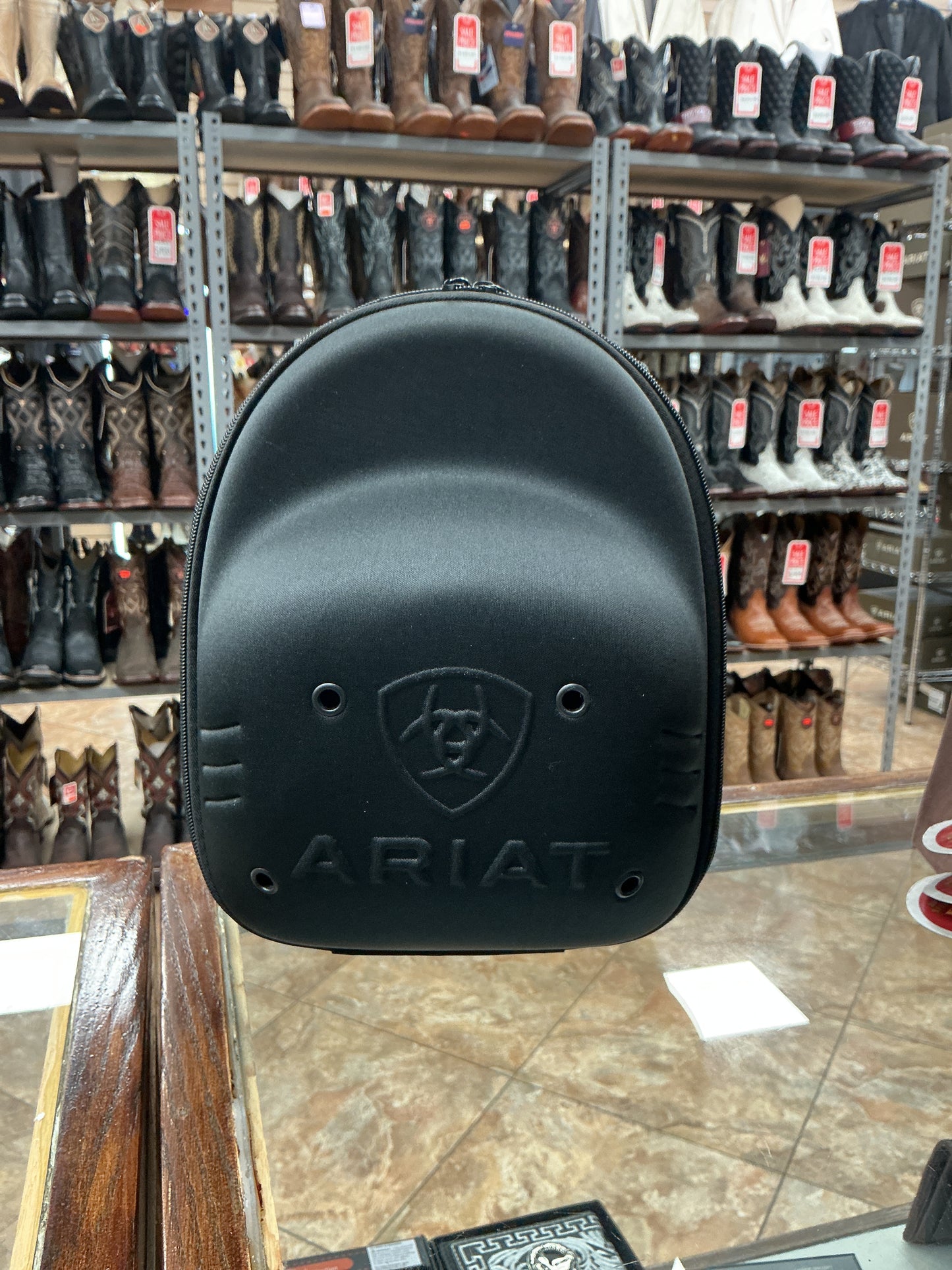 Ariat Black Hat Carrier