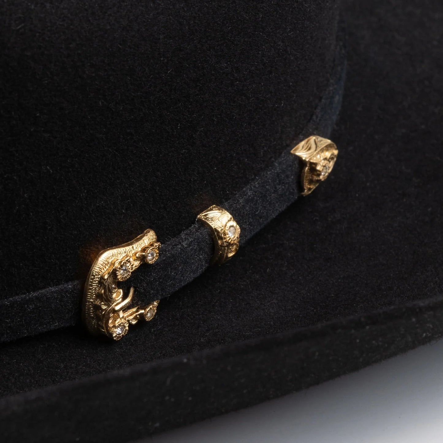 Larry Mahan 30x Cattleman Black