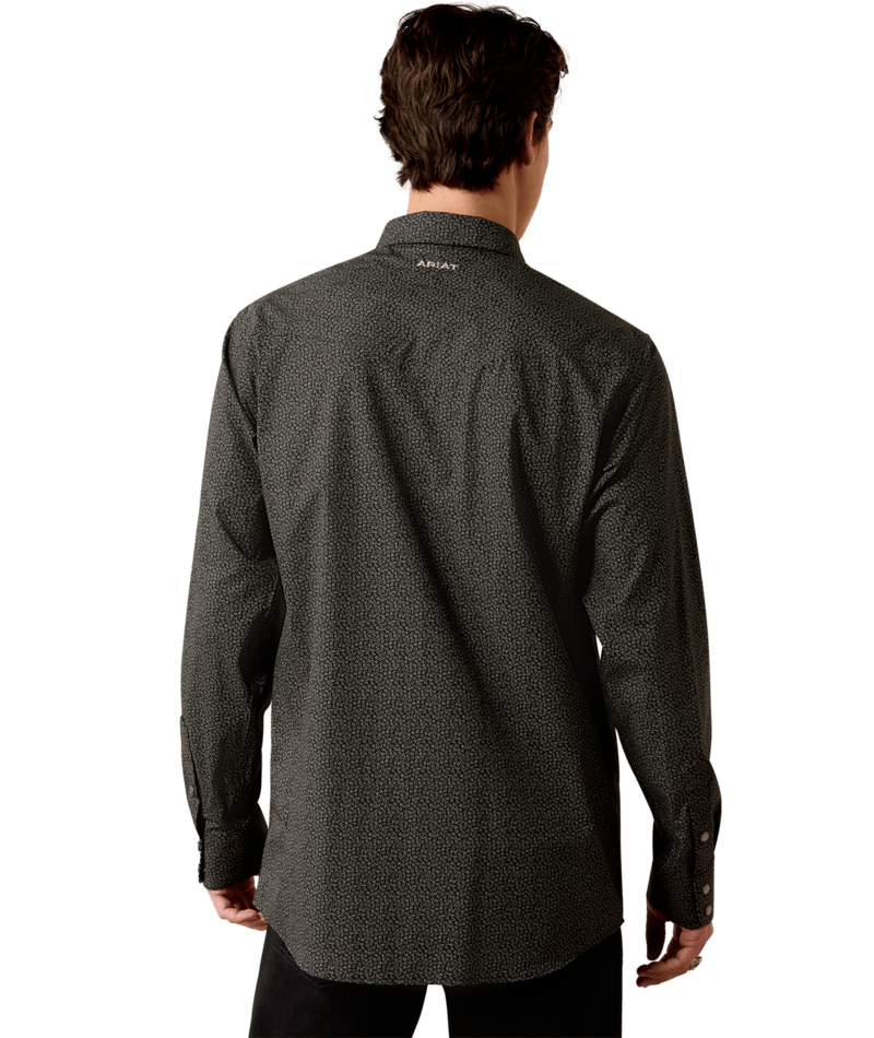 Ariat Black Textured Print Wrinkle Free Fitted Snap Shirt