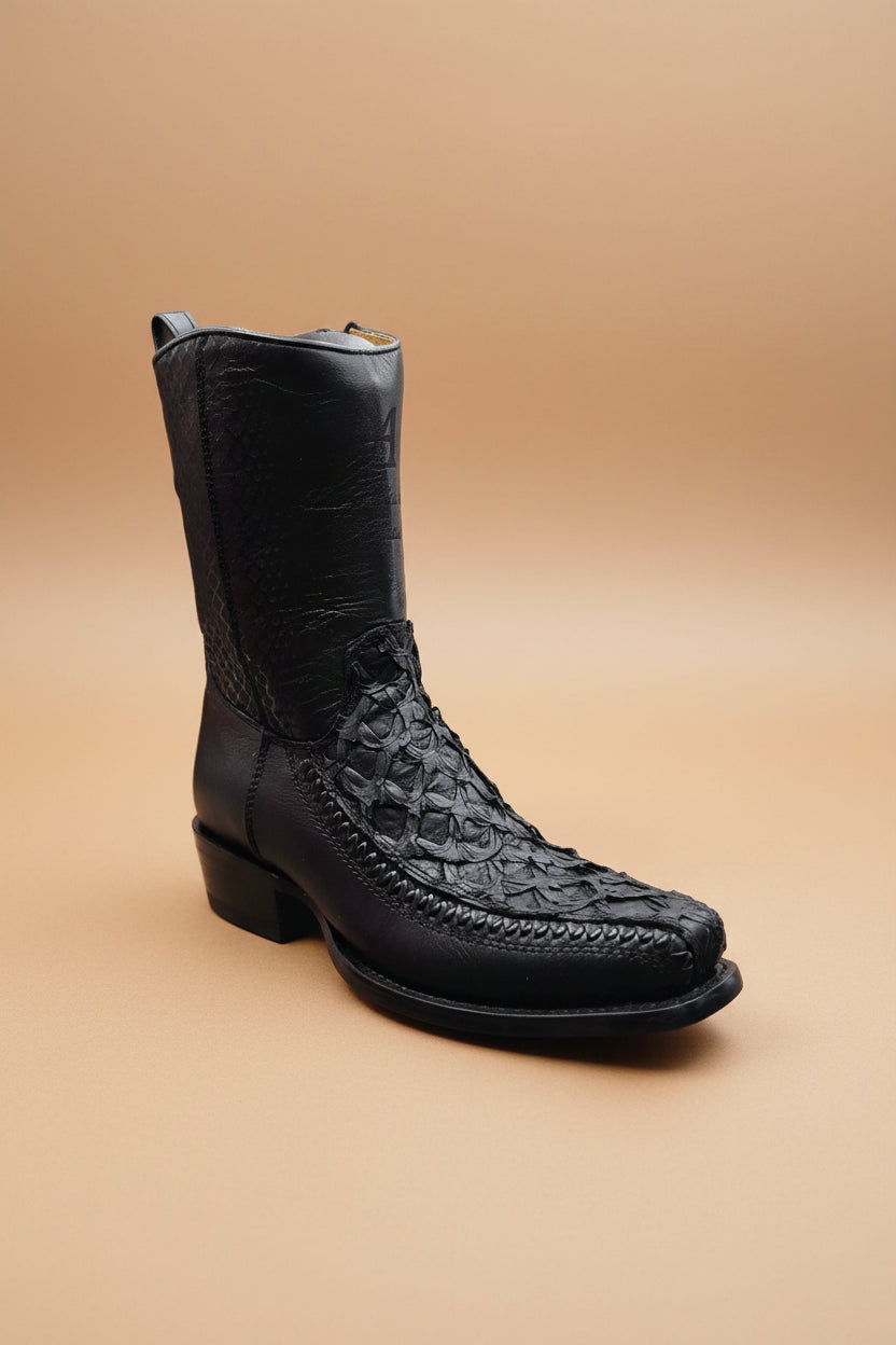 Los Altos Fish Black Matte Boot