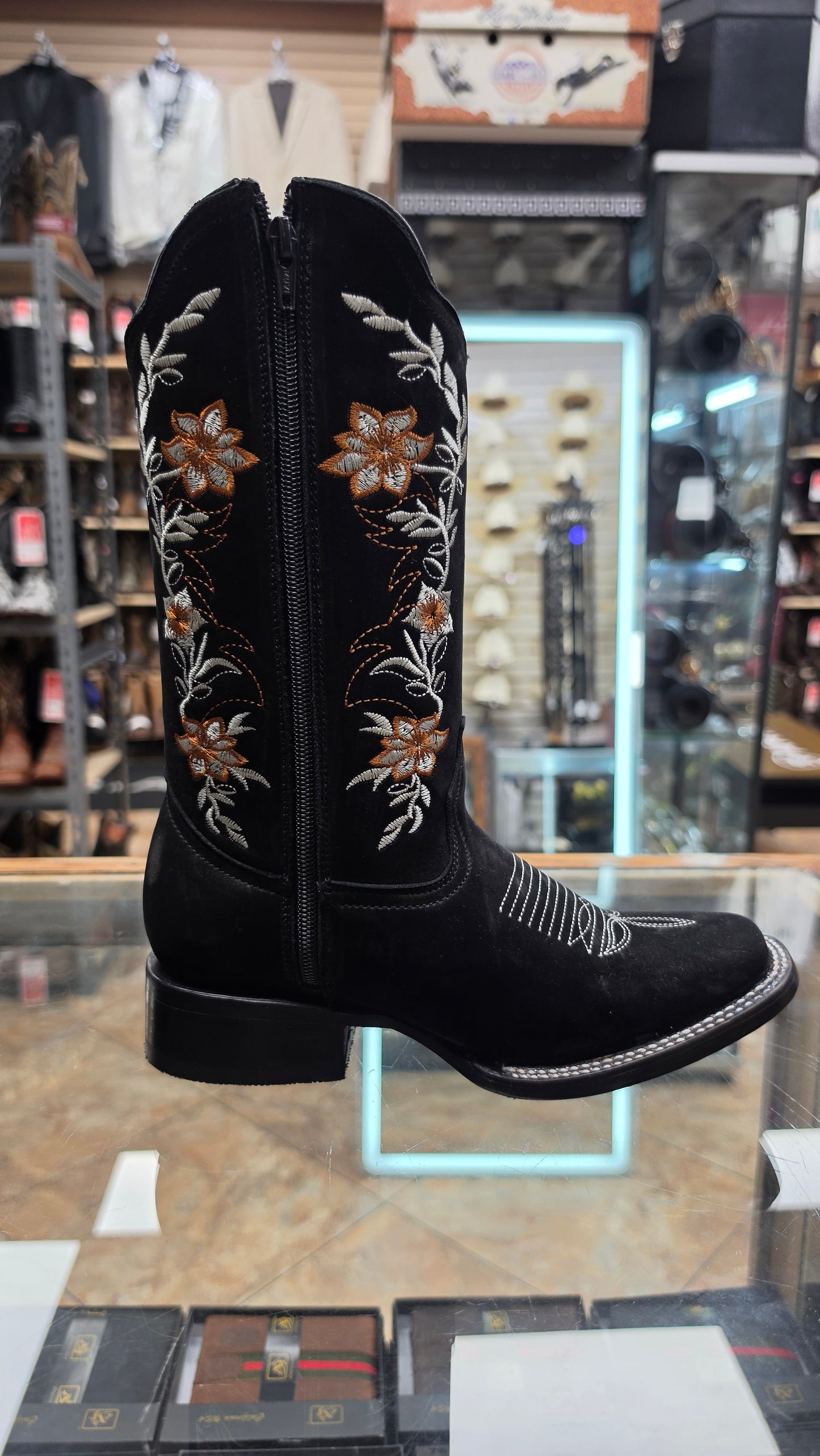 Woman’s Boot La Sierra Flower ZIPPER BLACK